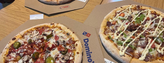 Domino's Pizza is one of Baku Todo list.