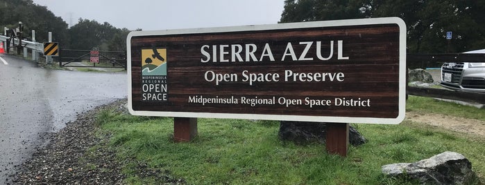 Sierra Azul Open Space Preserve is one of Lugares favoritos de Jesse.