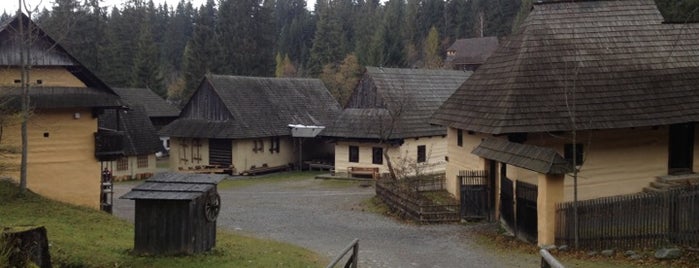 Múzeum oravskej dediny is one of Múzeá na Slovensku / Museums in Slovakia.