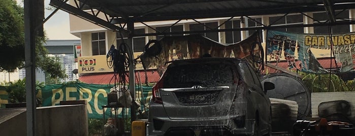 28 Car Wash is one of Services.