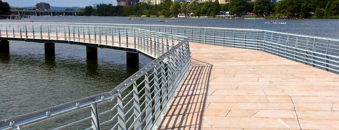 Lady Bird Lake Boardwalk Trail is one of been to.