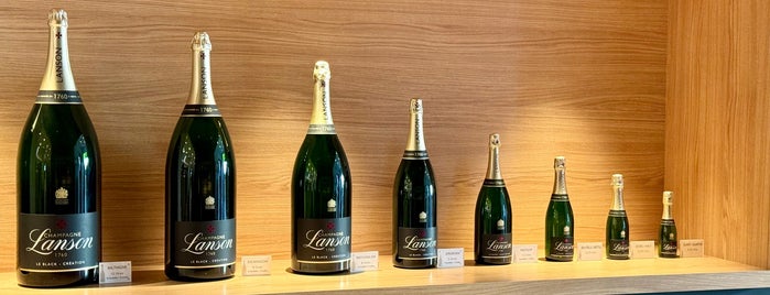 Champagne Lanson is one of Voyages.