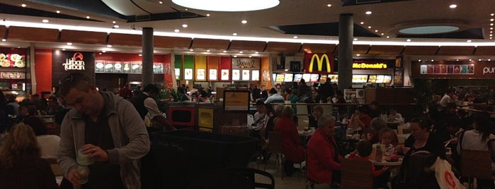 Westfield Carousel is one of Perth Makan Place.