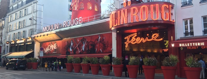Moulin Rouge is one of Lieux qui ont plu à Carlos.