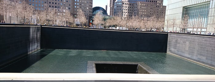 National September 11 Memorial & Museum is one of Tempat yang Disukai Louise.
