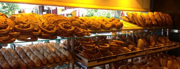 Απολλώνιον Bakery is one of Ioannis-Ermis’s Liked Places.