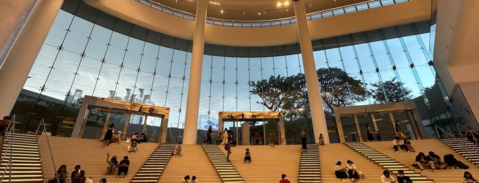 Queen Sirikit National Convention Center (QSNCC) is one of TH-BKK-Popular.