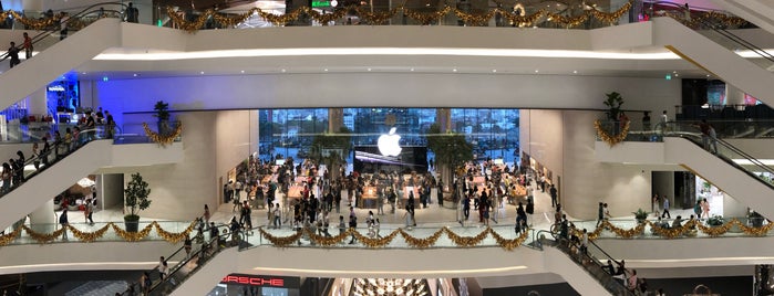 Apple Iconsiam is one of Bangkok, Thailand : 2023.