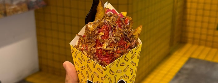 Frito Fries is one of สถานที่ที่บันทึกไว้ของ Nouf.