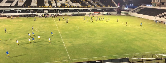 Estádio Luiz Lacerda - Central Sport Club is one of checkin.