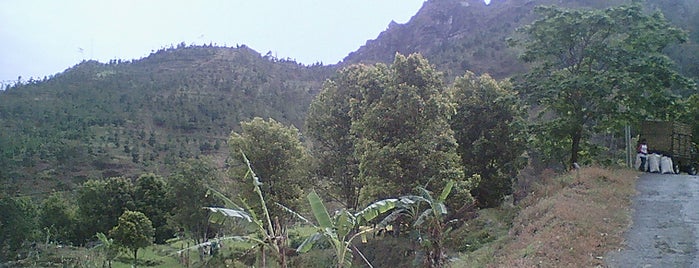 air terjun pletuk, sooko, ponorogo is one of Ponorogo.