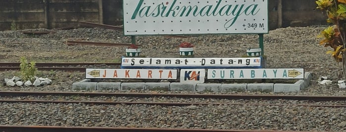 Stasiun Tasikmalaya is one of Jalur malabar.