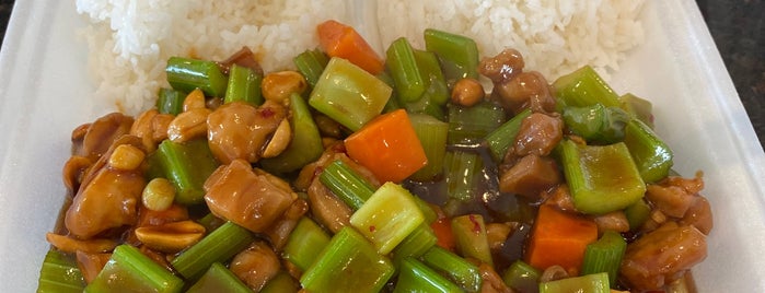 Royal Chopstix is one of The 15 Best Places for Snow Peas in Dallas.