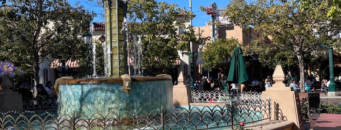 Carthay Circle Fountain is one of The 11 Best Places for People Watching in Anaheim.