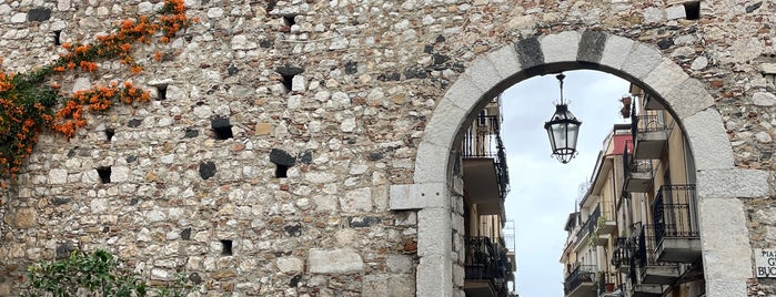 Porta Catania is one of Taormina.