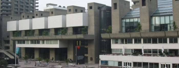 Barbican Centre is one of London start-up plug -in.
