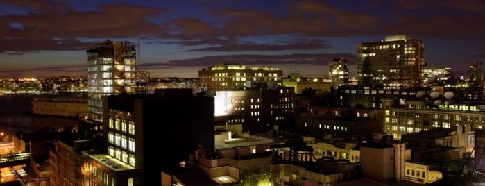 Soho House Rooftop is one of New York start up plug in.