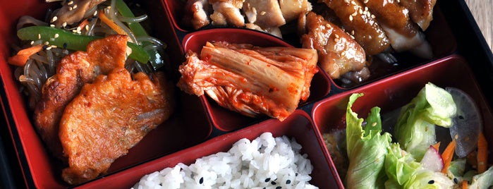 Kimchi is one of Locais curtidos por Macy.