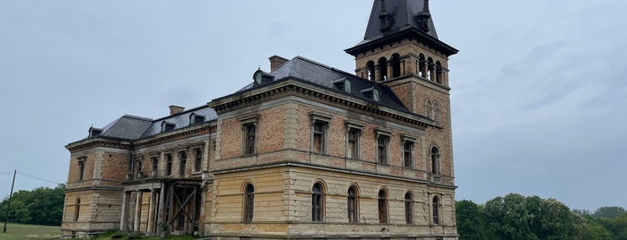 Csalapuszta Kégl György kastély is one of Közép-Dunántúl/Bakony.
