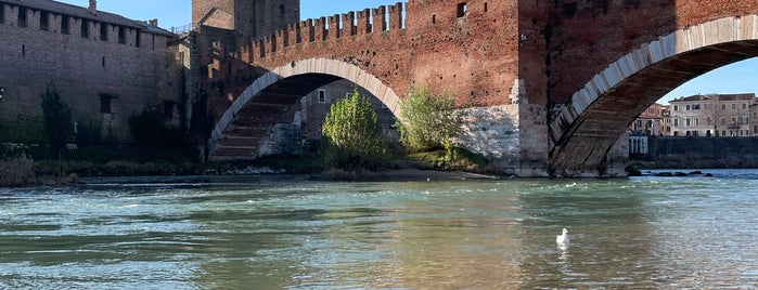 Riva dell'Adige is one of VRN.