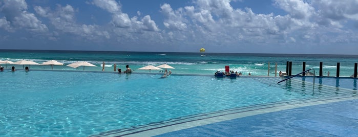 The Westin Lagunamar Ocean Resort Villas & Spa, Cancun is one of Lau’s Liked Places.