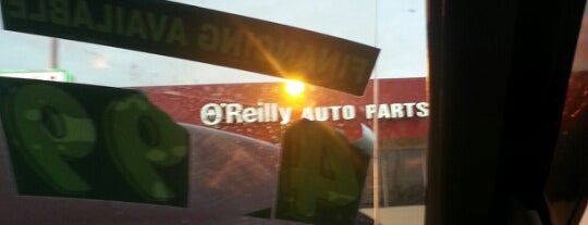 O'Reilly Auto Parts is one of Orte, die Heather gefallen.
