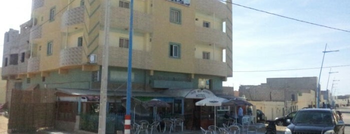 Tarfaya - Hotel Aoudate is one of สถานที่ที่ Darius ถูกใจ.