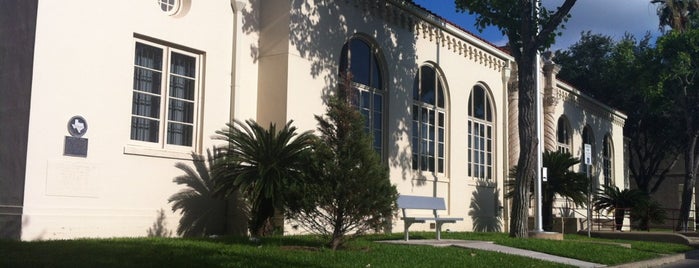 Downtown McAllen Shopping District is one of Lieux qui ont plu à Vene.