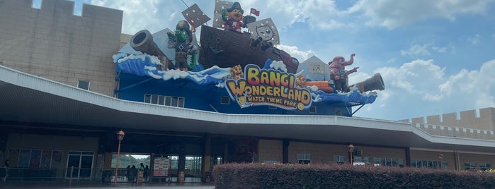 Bangi Wonderland Theme Park & Resort is one of ꌅꁲꉣꂑꌚꁴꁲ꒒ 님이 저장한 장소.
