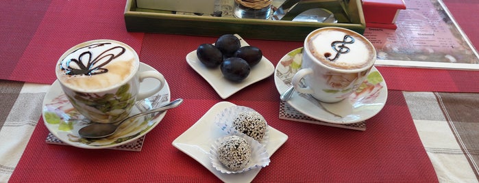 Čokolaterija "Flora Desserts" is one of Курорты.