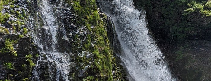 白銀の滝 is one of 自然地形.