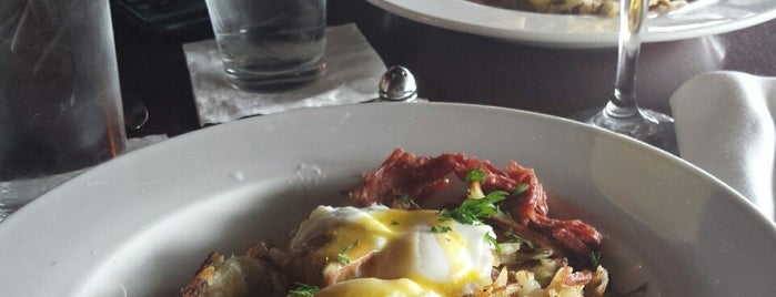 Summit Grill & Bar is one of Kansas City Bottomless Brunches.