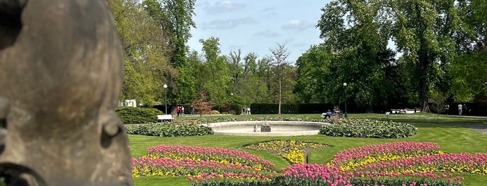 Královská zahrada is one of Přaha (mylovanā) ♥️.