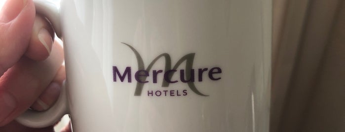 Mercure Hotel Frankfurt Airport is one of Hotels.