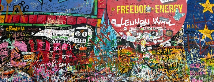 Lennonova zeď is one of Prag.