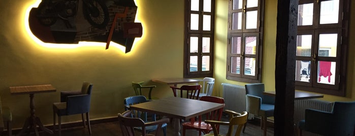 Telli Peri Cafe&Restaurant is one of Orte, die Studio Nocturne gefallen.