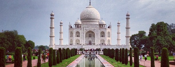 Taj Mahal | ताज महल | تاج محل is one of Antes de Morrer.
