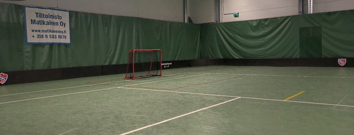 Varma tennisklubi is one of Tennis Courts in Helsinki.