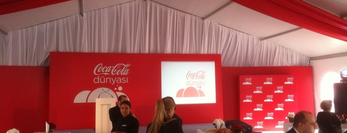 Coca-Cola Dünyası is one of Tempat yang Disukai Fatih.
