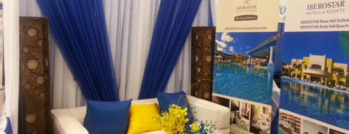 Montego Bay Convention Centre is one of Floydie 님이 좋아한 장소.