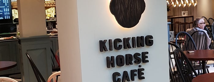 Kicking Horse Cafe is one of Den haag.