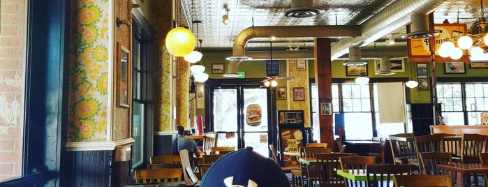 Potbelly Sandwich Shop is one of The 15 Best Places for Diet Coke in Dallas.