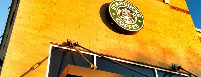 Starbucks is one of Locais curtidos por Brandon.