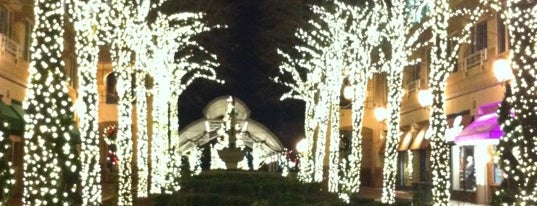 Reston Town Center is one of NoVA Favs & Frequents.
