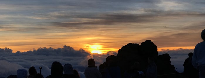 Pu‘u ‘ula‘ula (Haleakalā Summit) is one of Lieux qui ont plu à Paige.