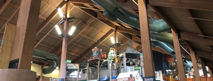 Wild West Indoor Waterpark is one of Midwest Trip.