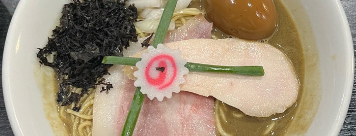 中華そば いづる is one of 麺類.