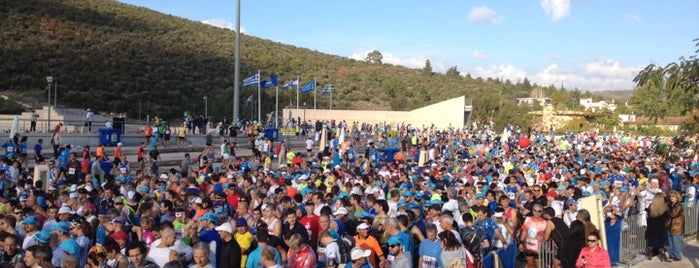 31st Athens Classic Marathon Start is one of Posti salvati di Panos.