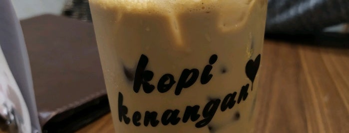 Kopi Kenangan is one of Locais curtidos por Fanina.