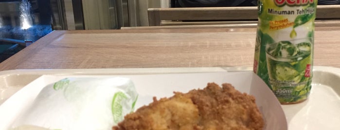 KFC is one of karinarizal : понравившиеся места.